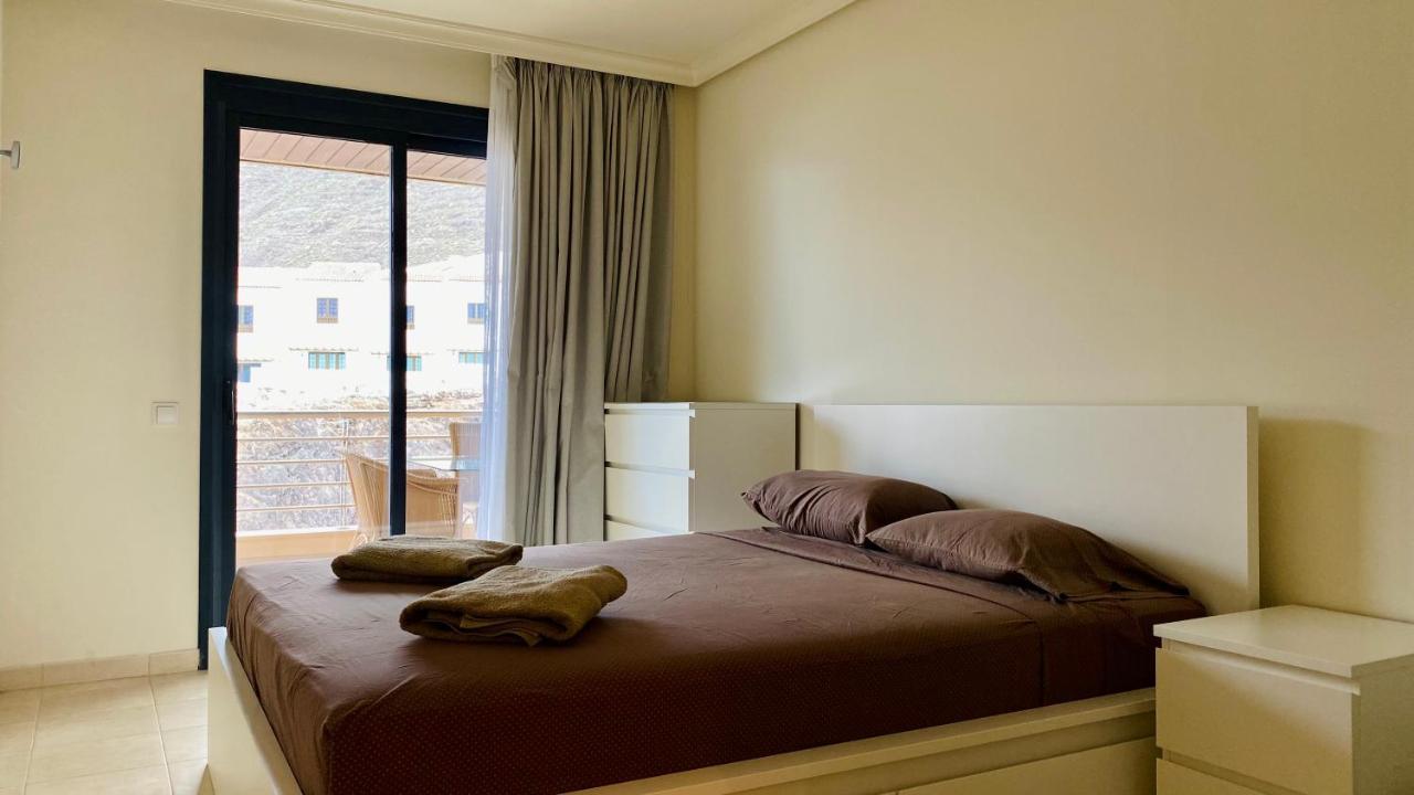 Penthouse Apartment Zentral Und Ruhig Gelegen Puerto de Santiago  Exterior photo