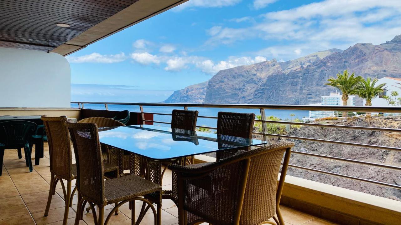 Penthouse Apartment Zentral Und Ruhig Gelegen Puerto de Santiago  Exterior photo